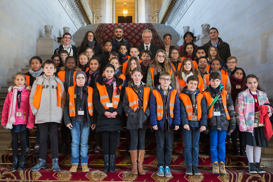 Conseil Municipal des Enfants d'Illkirch-Graffenstaden au Sénat de Paris